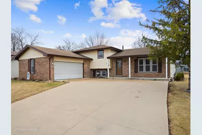 3208 Oakwood Drive, Joliet, IL 60431 - Photo 1