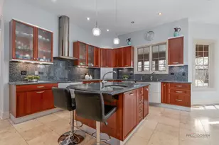 5 Cedar Ln, Lincolnshire, IL 60069 - Photo 8