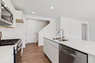 3555 Richardson Circle, Yorkville, IL 60560 - Photo 10