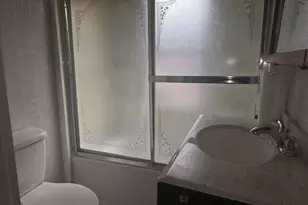 670 E First St, Dallas City, IL 62330 - Photo 18