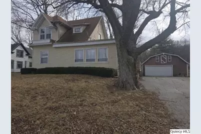 670 E 1st Street, Dallas City, IL 62330 - Photo 1