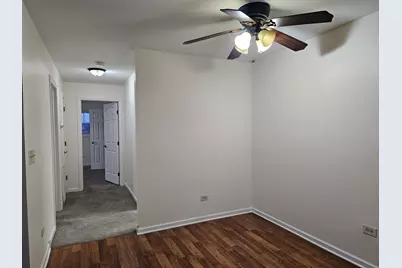 833 Village Quarter Road #G7, West Dundee, IL 60118 - Photo 10