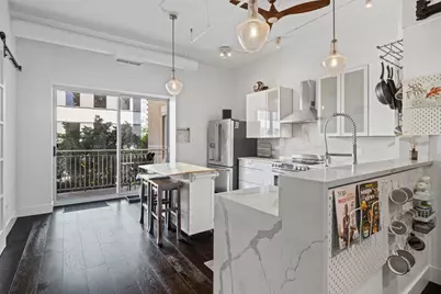 1640 Maple Avenue #304, Evanston, IL 60201 - Photo 4