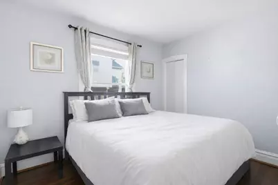 4575 N Narragansett Avenue, Chicago, IL 60630 - Photo 12