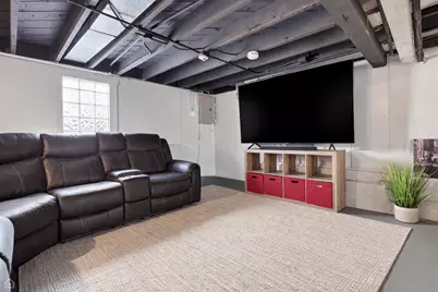 4575 N Narragansett Avenue, Chicago, IL 60630 - Photo 16