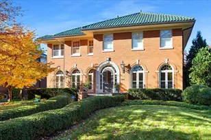 940 Bonnie Brae Pl, River Forest, IL 60305 - Photo 2