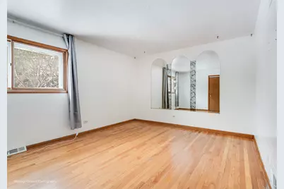 539 W Eggerding Drive, Addison, IL 60101 - Photo 14