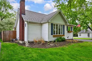 816 S Cedar Rd, New Lenox, IL 60451 - Photo 2