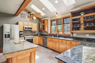 44W552 Volkening Cir, Hampshire, IL 60140 - Photo 6