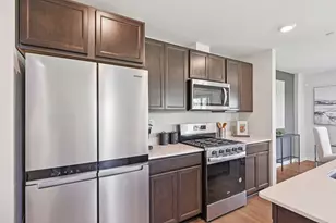 3551 Richardson Cir, Yorkville, IL 60560 - Photo 2