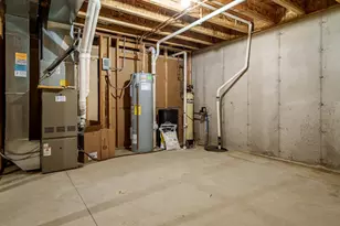 2420 Arnold Ave, Rockford, IL 61108 - Photo 40