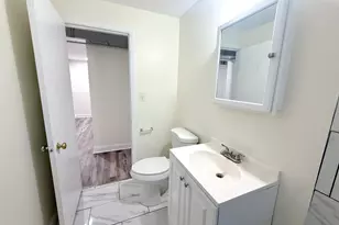 11137 S Emerald Ave, Chicago, IL 60628 - Photo 8