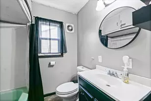 423 E Payson St, Pontiac, IL 61764 - Photo 18