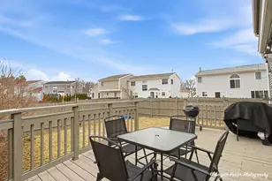 2366 Scott Ct, Round Lake Beach, IL 60073 - Photo 22