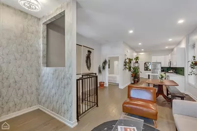 2637 W Crystal Street #1, Chicago, IL 60622 - Photo 4