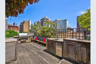 37 E Elm Street, Chicago, IL 60611 - Photo 26