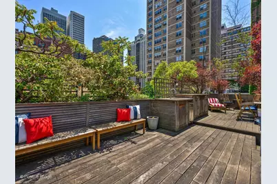 37 E Elm Street, Chicago, IL 60611 - Photo 28