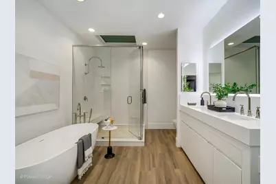 37 E Elm Street, Chicago, IL 60611 - Photo 20