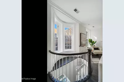 37 E Elm Street, Chicago, IL 60611 - Photo 16