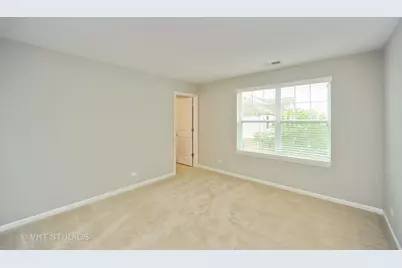 1200 Danforth Court, Vernon Hills, IL 60061 - Photo 10