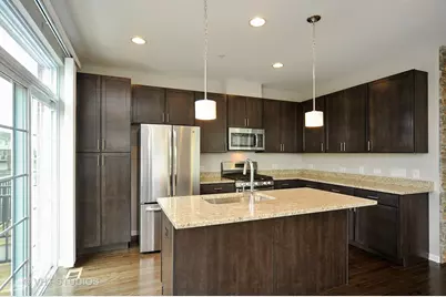 1200 Danforth Court, Vernon Hills, IL 60061 - Photo 6