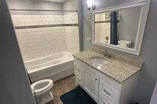 2009 Ashbrook Ct, Plainfield, IL 60586 - Photo 6