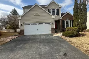 2009 Ashbrook Ct, Plainfield, IL 60586 - Photo 2