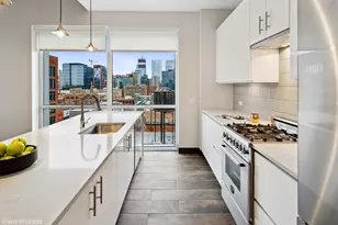 [Address not provided], Chicago, IL 60607 - Photo 6