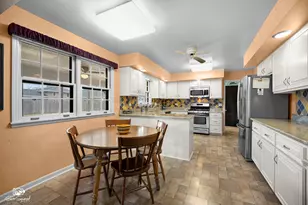 506 Timberline Dr, Joliet, IL 60431 - Photo 14