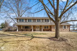 506 Timberline Dr, Joliet, IL 60431 - Photo 4