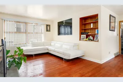 302 W 13th Street, Chicago Heights, IL 60411 - Photo 4