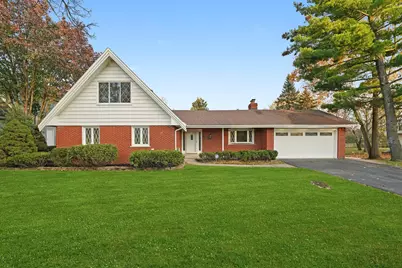 7925 William Drive, Willowbrook, IL 60527 - Photo 1