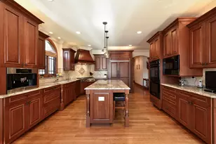 10 Carnoustie Ln, Inverness, IL 60067 - Photo 6