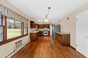 169 Miller Rd, Lake Zurich, IL 60047 - Photo 4