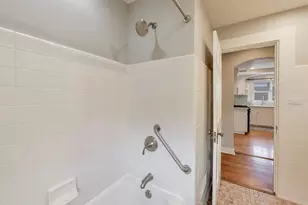 9825 S Winchester Ave, Chicago, IL 60643 - Photo 28