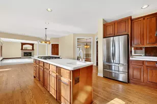 7415 Forest Oak Dr, McHenry, IL 60050 - Photo 8