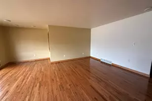 2116 14th St, Peru, IL 61354 - Photo 6