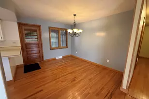 2116 14th St, Peru, IL 61354 - Photo 8