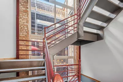 6412 S Woodlawn Avenue #3, Chicago, IL 60637 - Photo 2