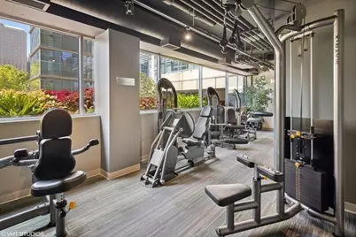 201 N Westshore Drive #904, Chicago, IL 60601 - Photo 22