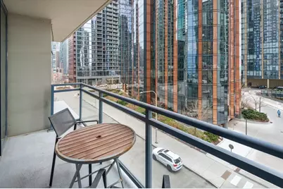 201 N Westshore Drive #904, Chicago, IL 60601 - Photo 6