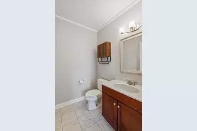 201 N Westshore Drive #904, Chicago, IL 60601 - Photo 16