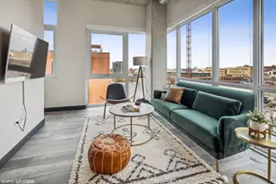 [Address not provided], Chicago, IL 60607 - Photo 2