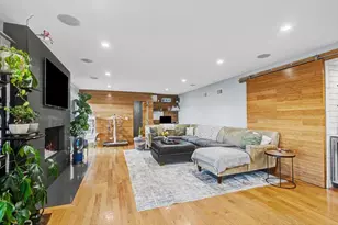 2076 Valley Lo Ln, Glenview, IL 60025 - Photo 16