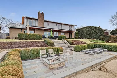 2076 Valley Lo Lane, Glenview, IL 60025 - Photo 6