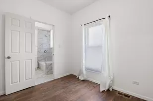 238 E 22 St, Chicago Heights, IL 60411 - Photo 8