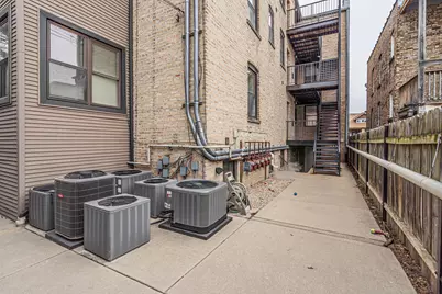 3435 W Sunnyside Avenue #3W, Chicago, IL 60625 - Photo 22