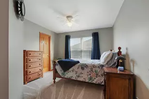 1203 Devon Dr, Antioch, IL 60002 - Photo 14