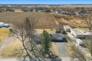 1410 Freed Rd, Sycamore, IL 60178 - Photo 10