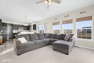 634 Virginia St, Elburn, IL 60119 - Photo 6